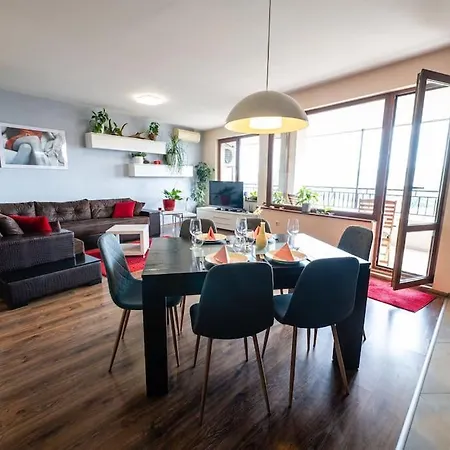 при галя / прекрасен в тих квартал Apartment