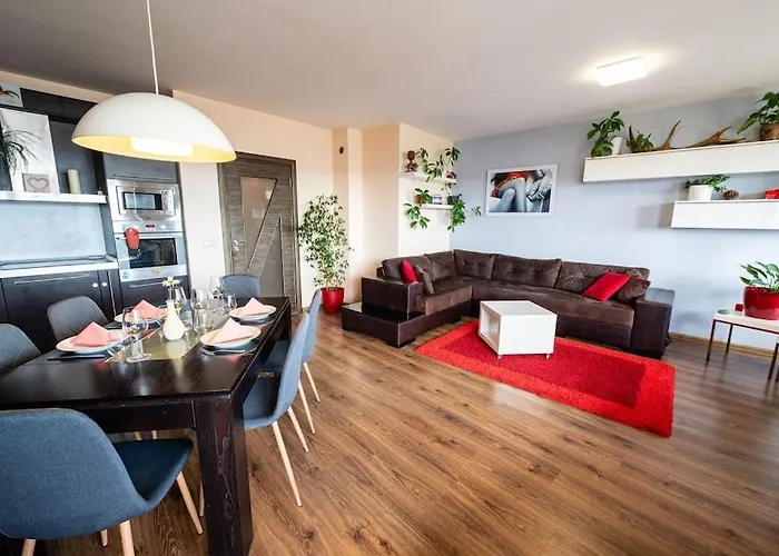 Apartmán при галя / прекрасен в тих квартал Varna